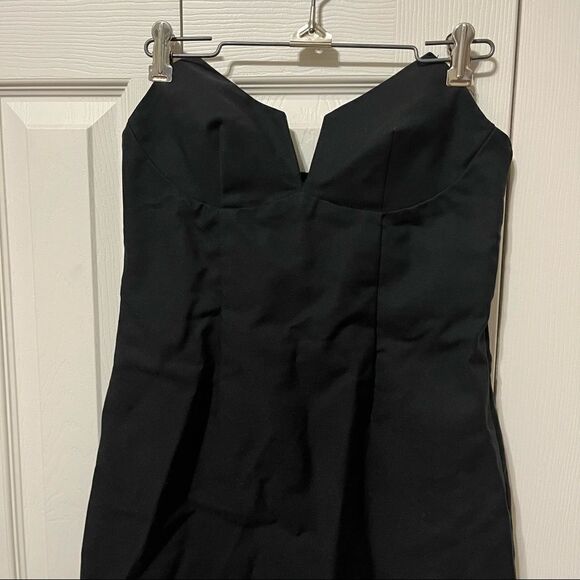 Tobi dress medium M black strapless v front little black dress EUC - Picture 3 of 8